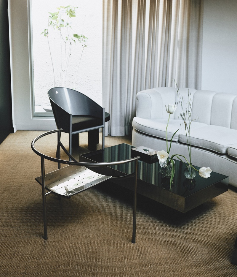 Dr. Sonderbar Armchair
