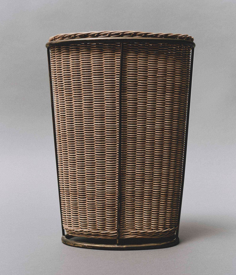 Wastebasket