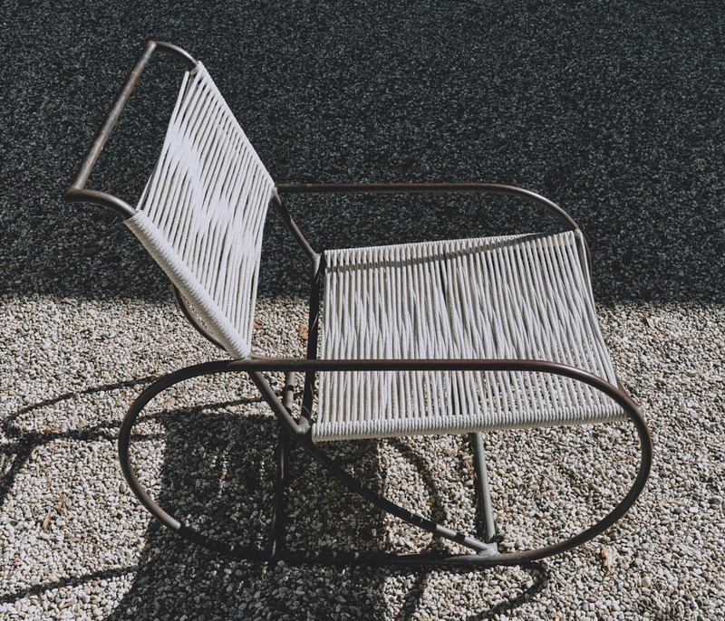 Model 40600 Lounge Chair