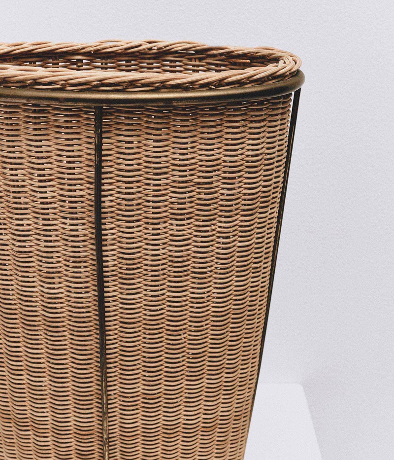 Wastebasket