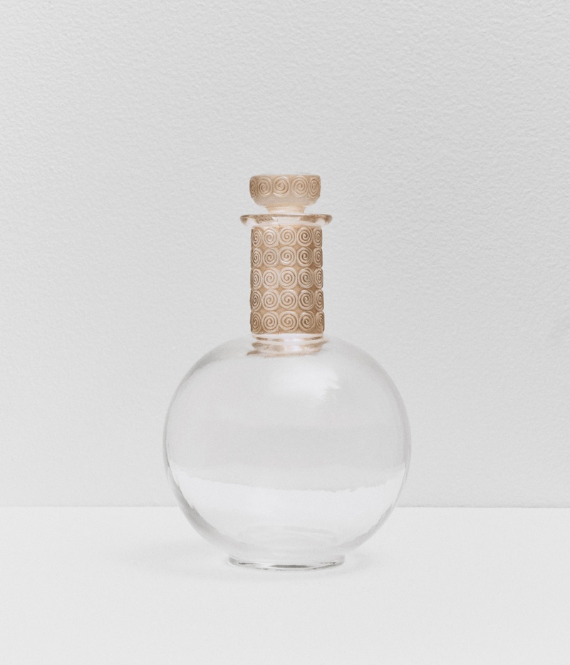 Chinon Decanter
