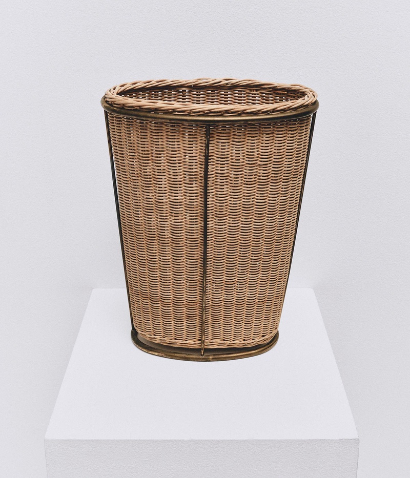 Wastebasket