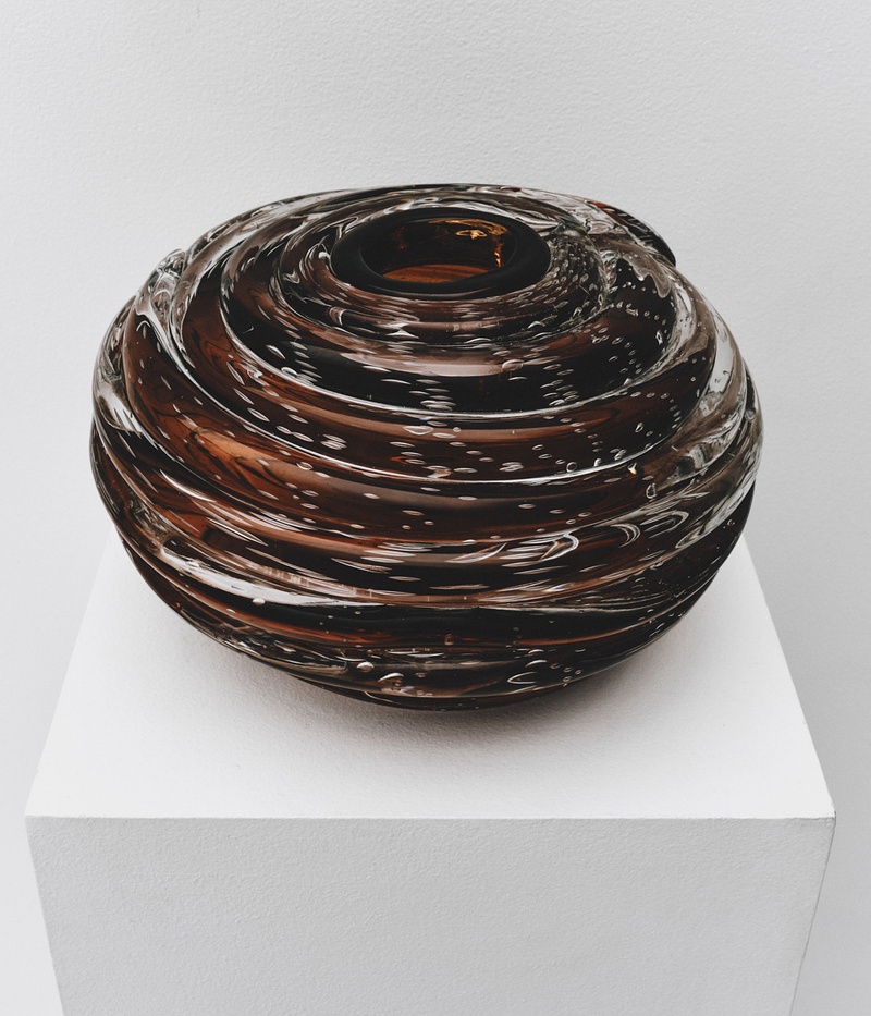 Miele Vase