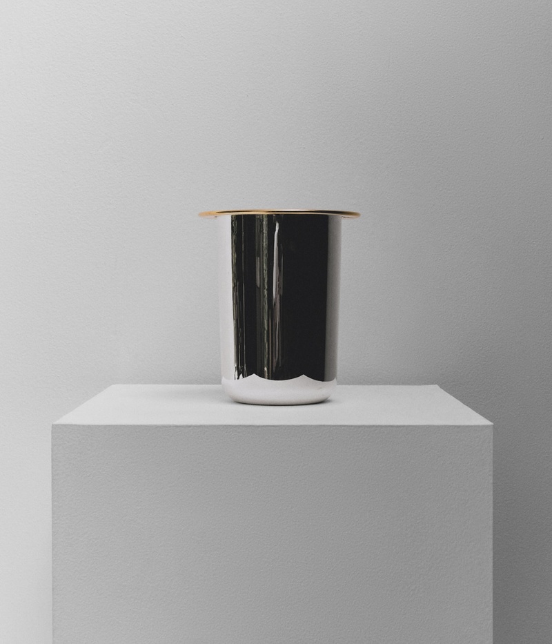 Aperture Vase, High Polish